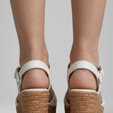 Damen Plattformsandalen mit gepolsterter Sohle und gewebtem Obermaterial
