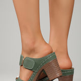 Damen Sandalen mit verstellbaren Riemen und Blockabsatz