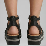 Damen Sandalen mit Strassdetails und verstellbaren Riemen