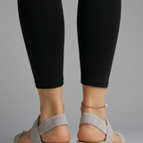 Damen Sandalen mit Stretch-Fit Riemen für den Sommer