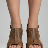 Damen Sandalen mit Wildleder-Obermaterial und Keilabsatz