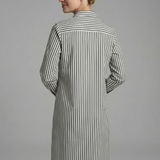 Damen Hemdkleid mit Knopfverschluss und langen Ärmeln