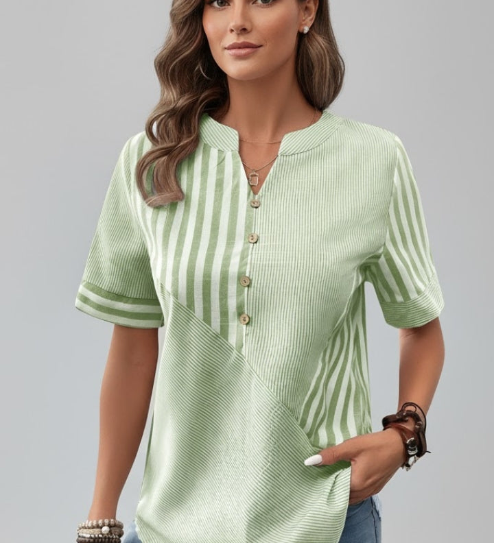 Damen Bluse mit kurzen Ärmeln und Knopfleiste