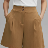 Damen-Shorts mit Knopf-Bund und Faltenfront
