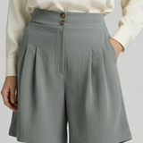 Damen Shorts mit Knopf Taille und Weiten Beinen