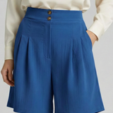 Damen Shorts mit Knopf Taille und Weiten Beinen