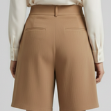 Damen Shorts mit Knopf Taille und Weiten Beinen