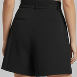 Damen Shorts mit Bindegürtel und Faltenfront