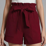Damen Shorts mit Bindegürtel und Rüschensaum