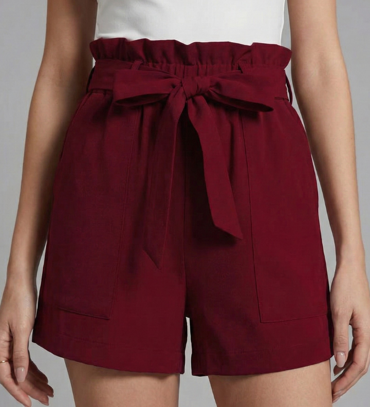 Damen Shorts mit Bindegürtel und Rüschensaum