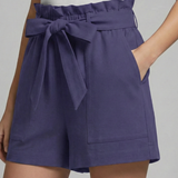 Damen Shorts mit Bindegürtel und Seitentaschen