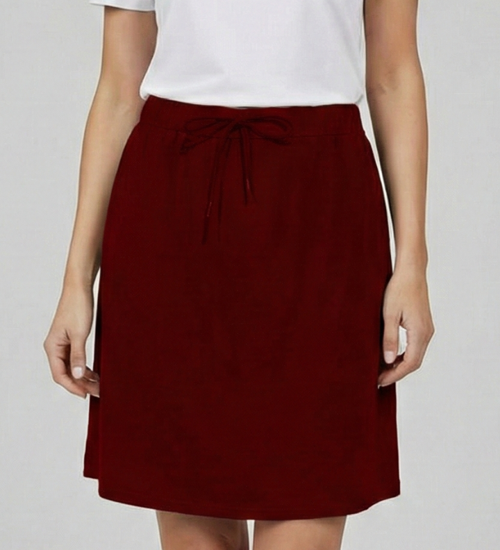 Damenrock mit Kordelzugbund und integrierten Shorts