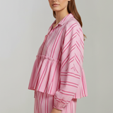 Damen gestreiftes Langarmoberteil und hochgeschnittenes Shorts-Set