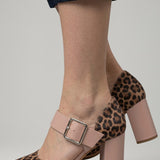 Damen Wildleder Sandalen mit stabilem Absatz und gemustertem Obermaterial