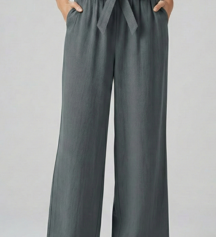 Damenhose mit elastischem Bund und Bindegürtel
