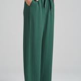 Damenhose mit elastischem Bund und Bindegürtel