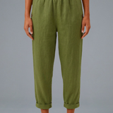 Damenhose mit elastischem Bund und seitlichen Taschen