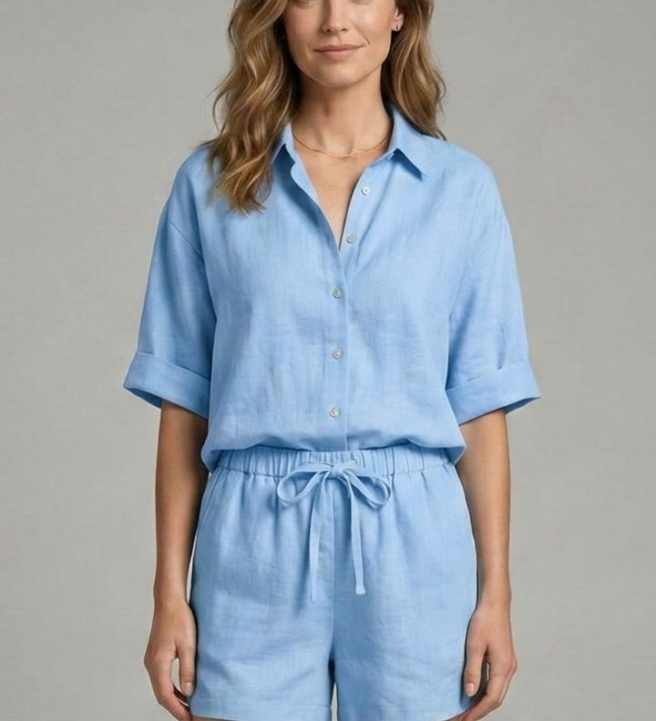 Zweiteiliges Damen-Set mit Knopfverschluss und Shorts mit Kordelzug
