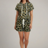 Damen Zweiteiliges Set mit Kapuzenoberteil und elastischen Shorts