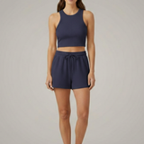 Damen Zweiteiliges Set mit Racerback-Top und Shorts mit Kordelzug