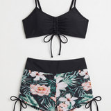 Zweiteiliges Damen-Badeanzug-Set mit gerafftem Top und Blumen-Shorts