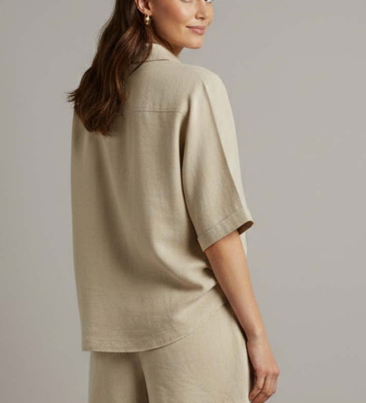 Damen Zwei-Teiler Set mit Kragenhemd und Shorts