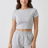 Damen Zweiteiliges Set mit Kurzarmtop und Elastischen Shorts