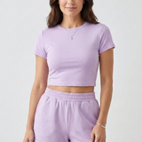 Damen Zweiteiliges Set mit Kurzarmtop und Elastischen Shorts