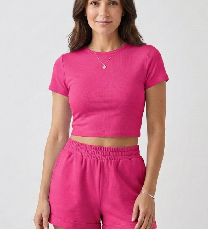 Damen Zweiteiliges Set mit Kurzarm-Top und elastischen Shorts