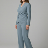 Damen Zweiteiliges Set mit Wickeloberteil und Cropped-Hosen
