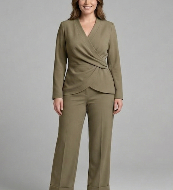 Damen Zweiteiliges Set mit Wickeloberteil und Cropped-Hosen