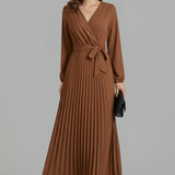 Damen V-Ausschnitt Maxikleid mit plissiertem Rock und Bindegürtel