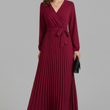 Damen V-Ausschnitt Maxikleid mit plissiertem Rock und Bindegürtel