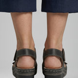 Damen Wedge Sandalen mit gepolstertem Fußbett und verstellbarem Riemen