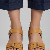 Damen Wedge Sandalen mit gepolstertem Fußbett und verstellbarem Riemen